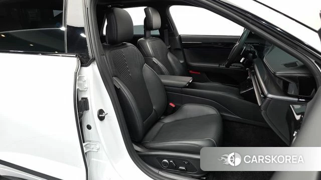 Hyundai Grandeur (GN7) 2023 Белый из Кореи, фото 2
