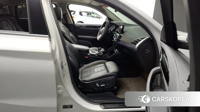 BMW X4 (G02) 2022 Белый из Кореи, фото 2