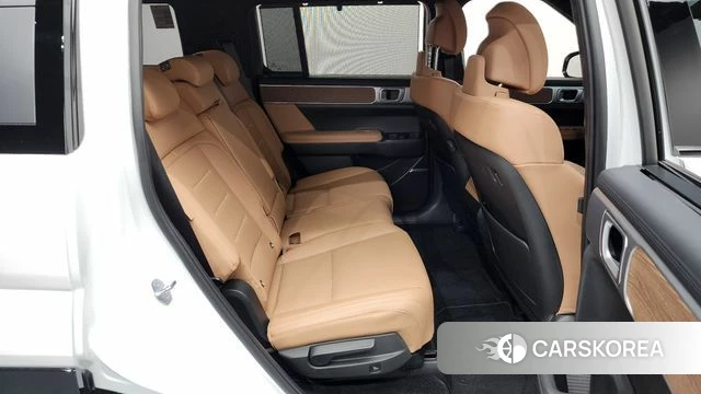 Hyundai Santa Fe (MX5) 2024 Белый из Кореи, фото 2