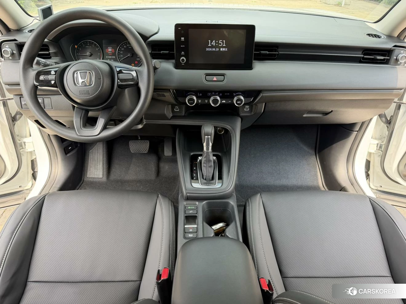 Honda Vezel 2022 Белый из Китая, фото 2