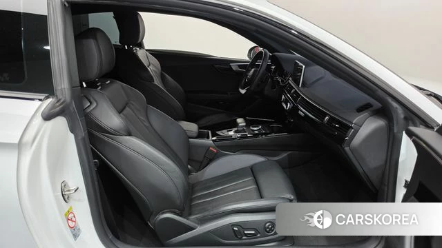 Audi A5 (F5) 2019 Белый из Кореи, фото 2