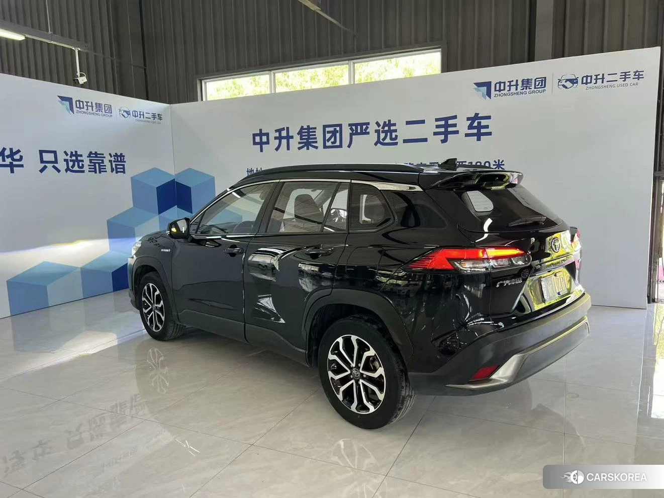 Toyota Fenglanda 2023 Черный из Китая, фото 2
