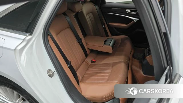 Audi A6 (C8) 2020 Белый из Кореи, фото 2