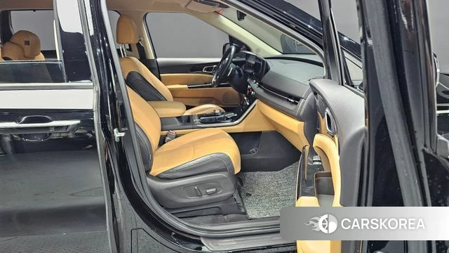 Kia Carnival 4th generation 2021 Черный из Кореи, фото 2