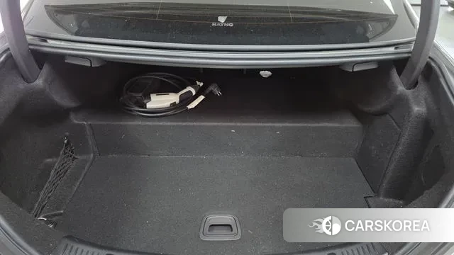 Mercedes-Benz E-Class W213 2021 Серебряный из Кореи, фото 2