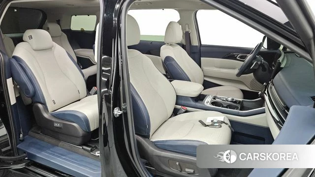 Kia The New Carnival 4th Generation 2024 Черный из Кореи, фото 2