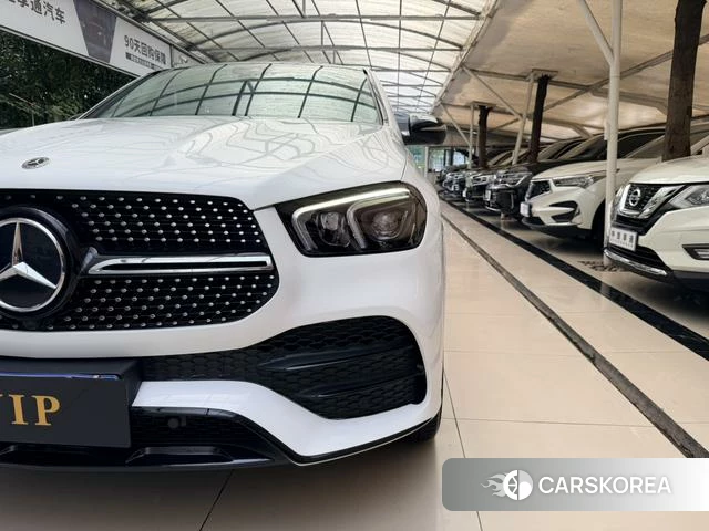 Mercedes-Benz GLE coupe 2021 Белый из Китая, фото 2