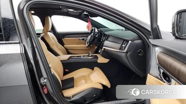 Volvo V90 Cross-Country id 3165385 из Кореи 2