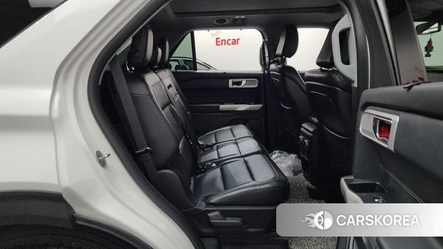 Ford Explorer 6th Generation 2020 Белый из Кореи, фото 2