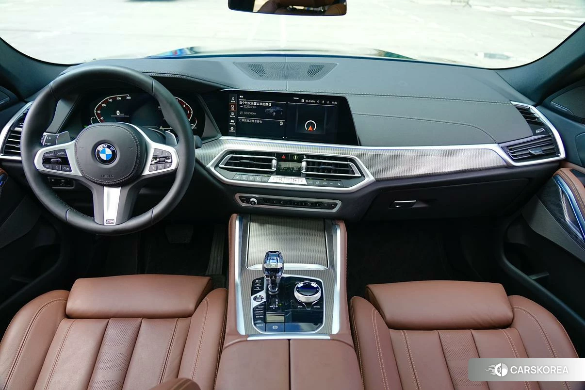 BMW X6 2022 Черный из Китая, фото 2