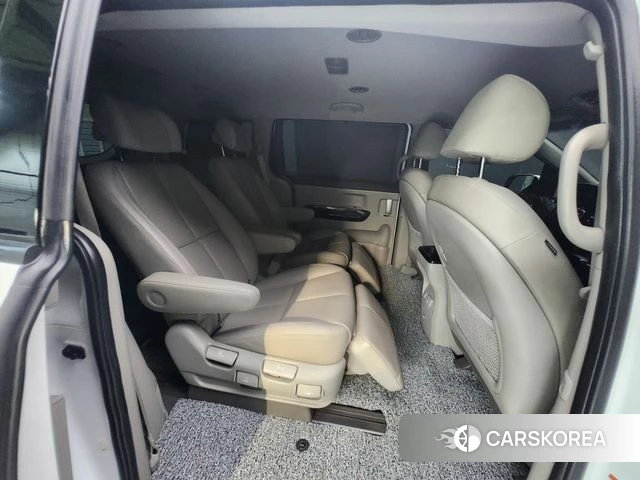 Kia The New Carnival 2018 Белый из Кореи, фото 2