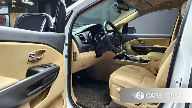 Kia The New Carnival 2020 Белый из Кореи, фото 2
