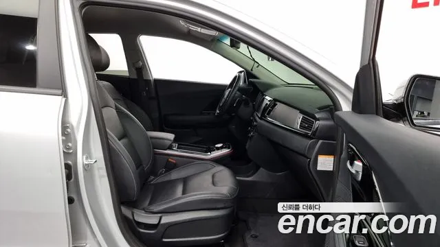 Kia Niro EV 2021 Серебристо-серый из Кореи, фото 2