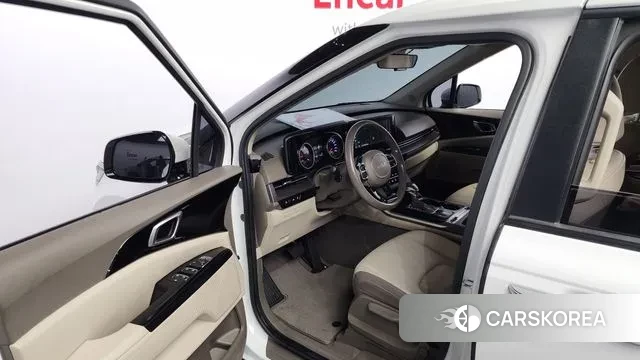 Kia Carnival 4th generation 2022 Белый из Кореи, фото 2