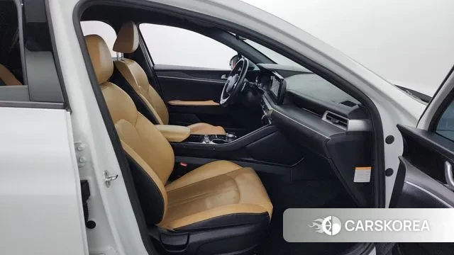 Kia K5 Hybrid 3rd Generation 2022 Белый из Кореи, фото 2