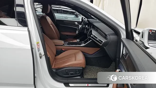 Audi A6 (C8) 2020 Белый из Кореи, фото 2