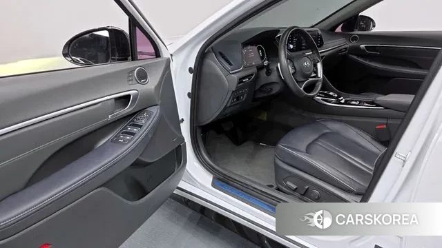 Hyundai Sonata Hybrid (DN8) 2021 Белый из Кореи, фото 2