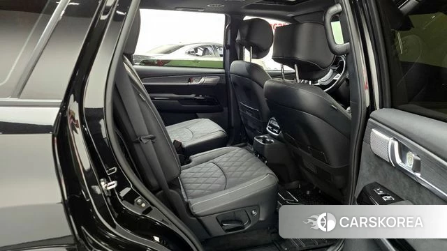 Kia Mohave Master 2023 Черный из Кореи, фото 2