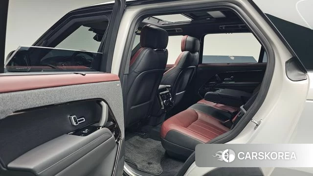 Land Rover Range Rover Sport 3rd Generation 2025 Цвет галактики из Кореи, фото 2