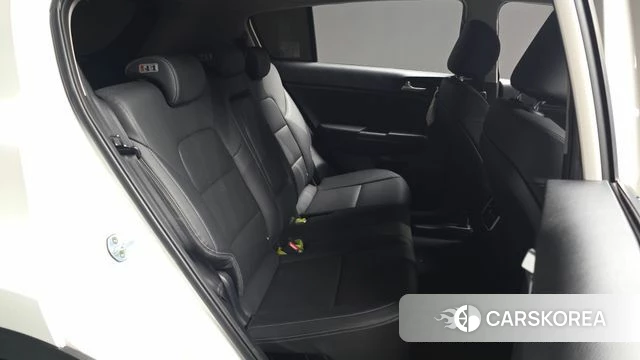 Kia Sportage The Bold 2018 Белый из Кореи, фото 2