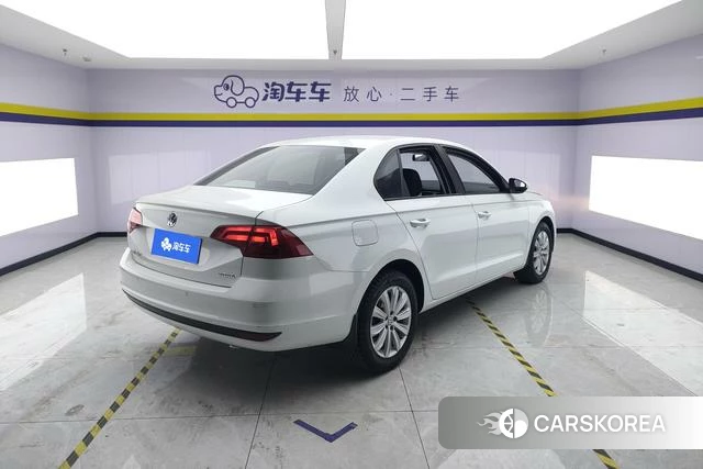 Volkswagen Bora 2020 Белый из Китая, фото 2