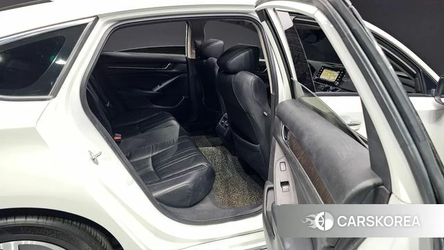 Honda Accord 10th Generation 2018 Белый из Кореи, фото 2