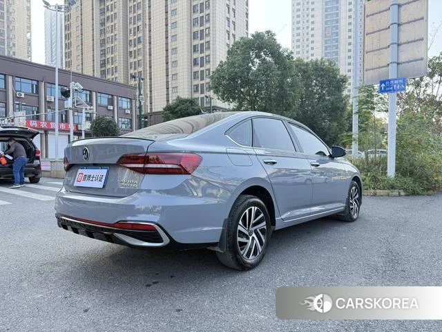Volkswagen Lavida 2022 Темно-серый из Китая, фото 2