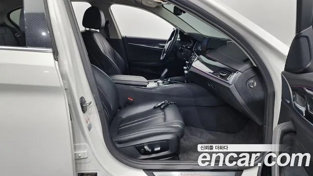 BMW 5 Series (G30) id 2700994 из Кореи 2