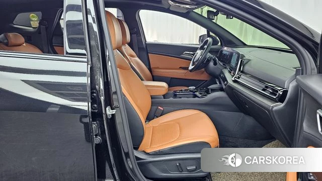 Kia Sportage 5th Generation 2021 Черный из Кореи, фото 2