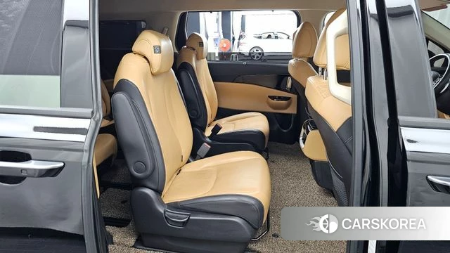 Kia Carnival 4th generation 2023 Черный из Кореи, фото 2