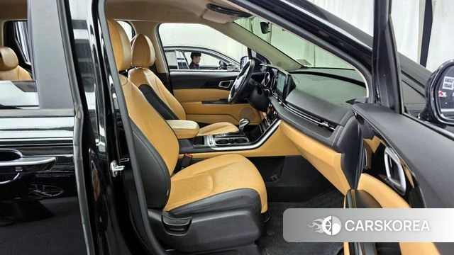 Kia Carnival 4th generation 2021 Черный из Кореи, фото 2