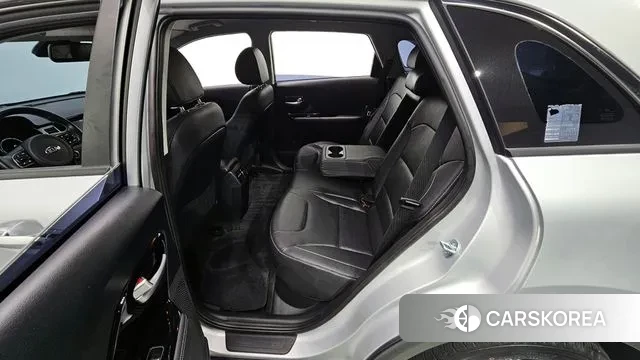 Kia Niro EV 2021 Серебряный из Кореи, фото 2