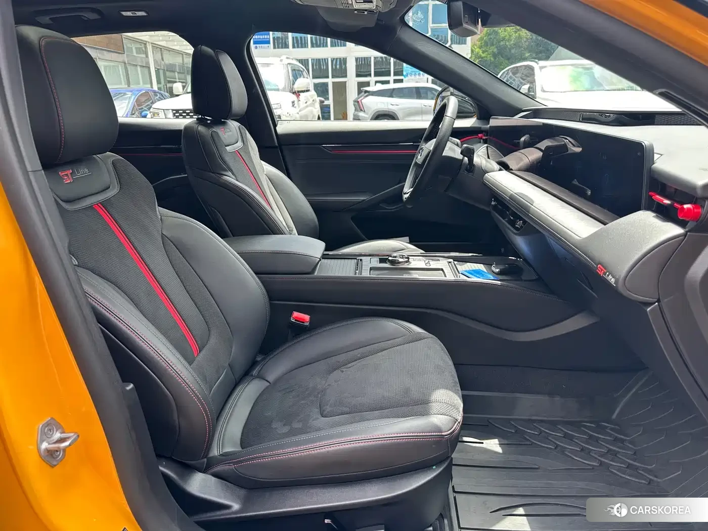 Ford Mondeo 2024 Yellow/orange из Китая, фото 2