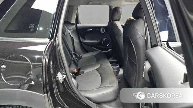Mini Cooper 2020 Черный из Кореи, фото 2
