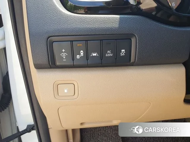 Kia The New Carnival 2018 Белый из Кореи, фото 2