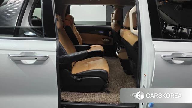 Kia Carnival 4th generation 2023 Белый из Кореи, фото 2