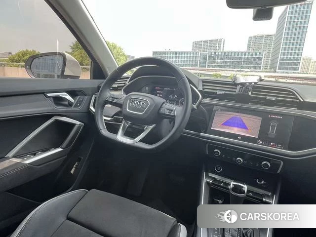 Audi Q3 2023 Белый из Китая, фото 2