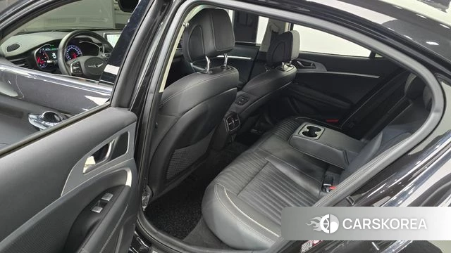 Genesis G70 2019 Черный из Кореи, фото 2