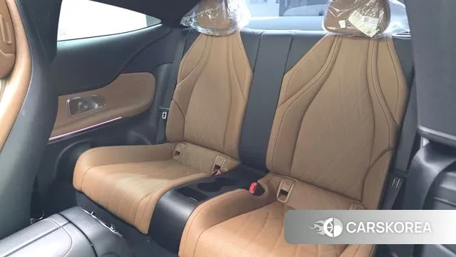 Mercedes-Benz CLE-Class C236 2024 Белый из Кореи, фото 2