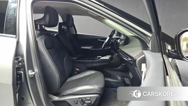 Kia EV6 2022 Серый из Кореи, фото 2