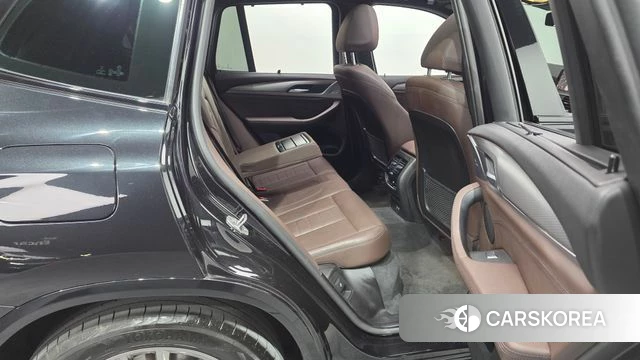 BMW X3 (G01) 2021 Черный из Кореи, фото 2