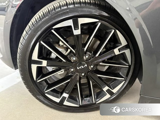 Kia The New K5 3rd generation 2023 Серый из Кореи, фото 2