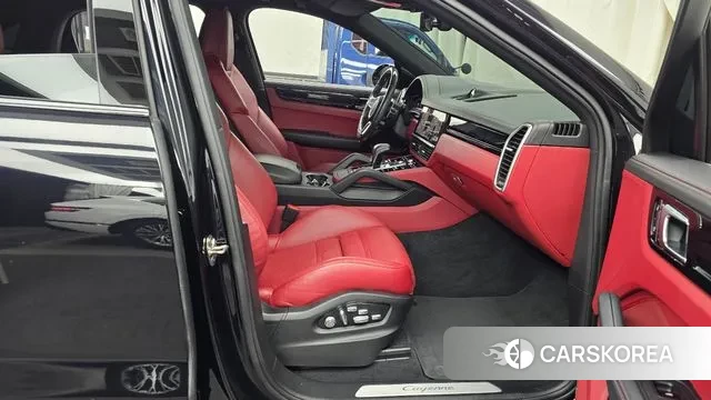 Porsche Cayenne (PO536) 2020 Черный из Кореи, фото 2