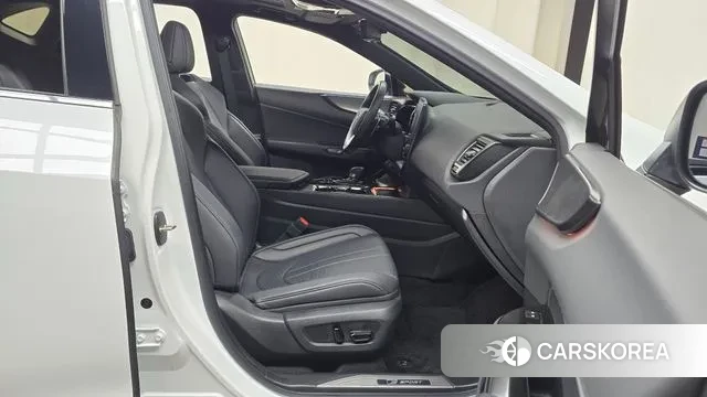 Lexus NX450h + 2nd generation 2024 Белый из Кореи, фото 2