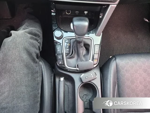 Kia Seltos 2019 Белый из Кореи, фото 2