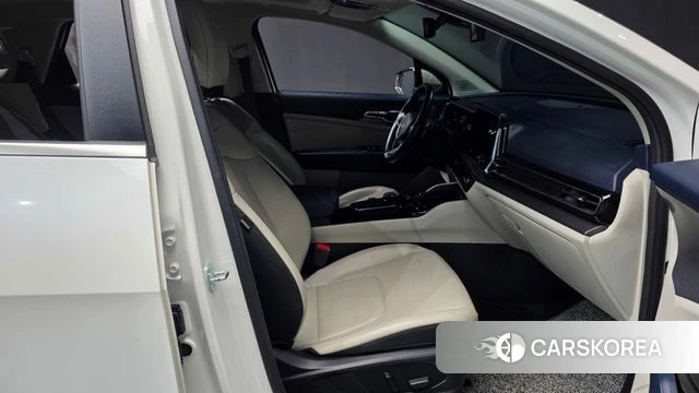 Kia Sportage 5th Generation 2023 Белый из Кореи, фото 2