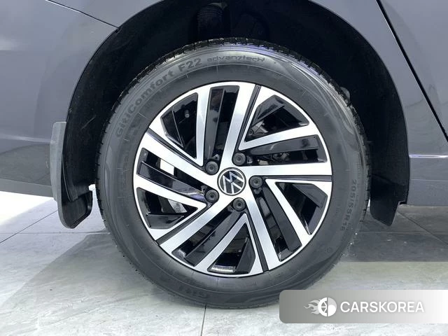 Volkswagen Lavida 2022 Черный из Китая, фото 2