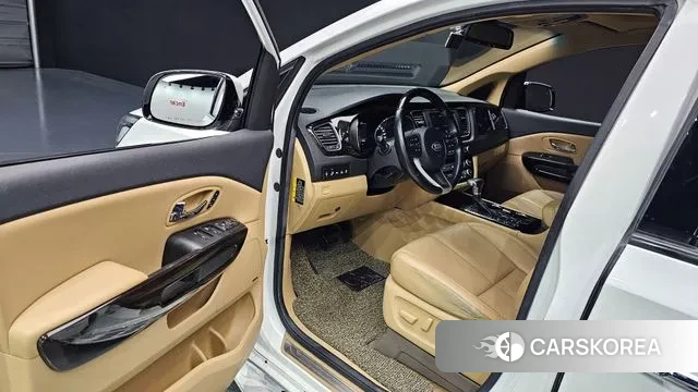 Kia The New Carnival 2018 Белый из Кореи, фото 2