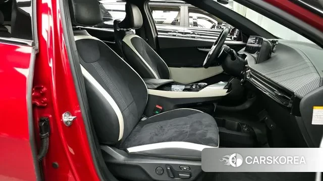 Kia EV6 2021 Красный из Кореи, фото 2