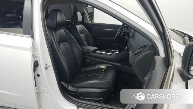 Hyundai Sonata (DN8) 2019 Белый из Кореи, фото 2